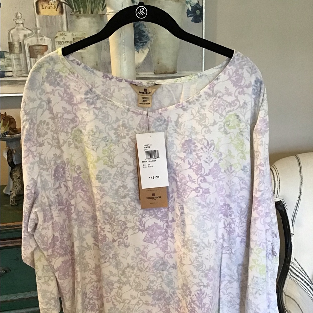 Ladies Woolrich multi colored top